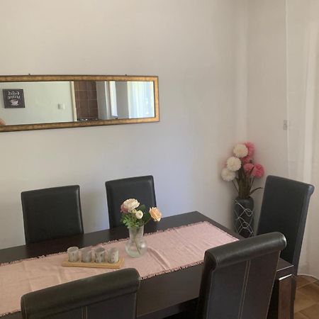 House Orange Apartments ヘルツェグ・ノヴィ エクステリア 写真